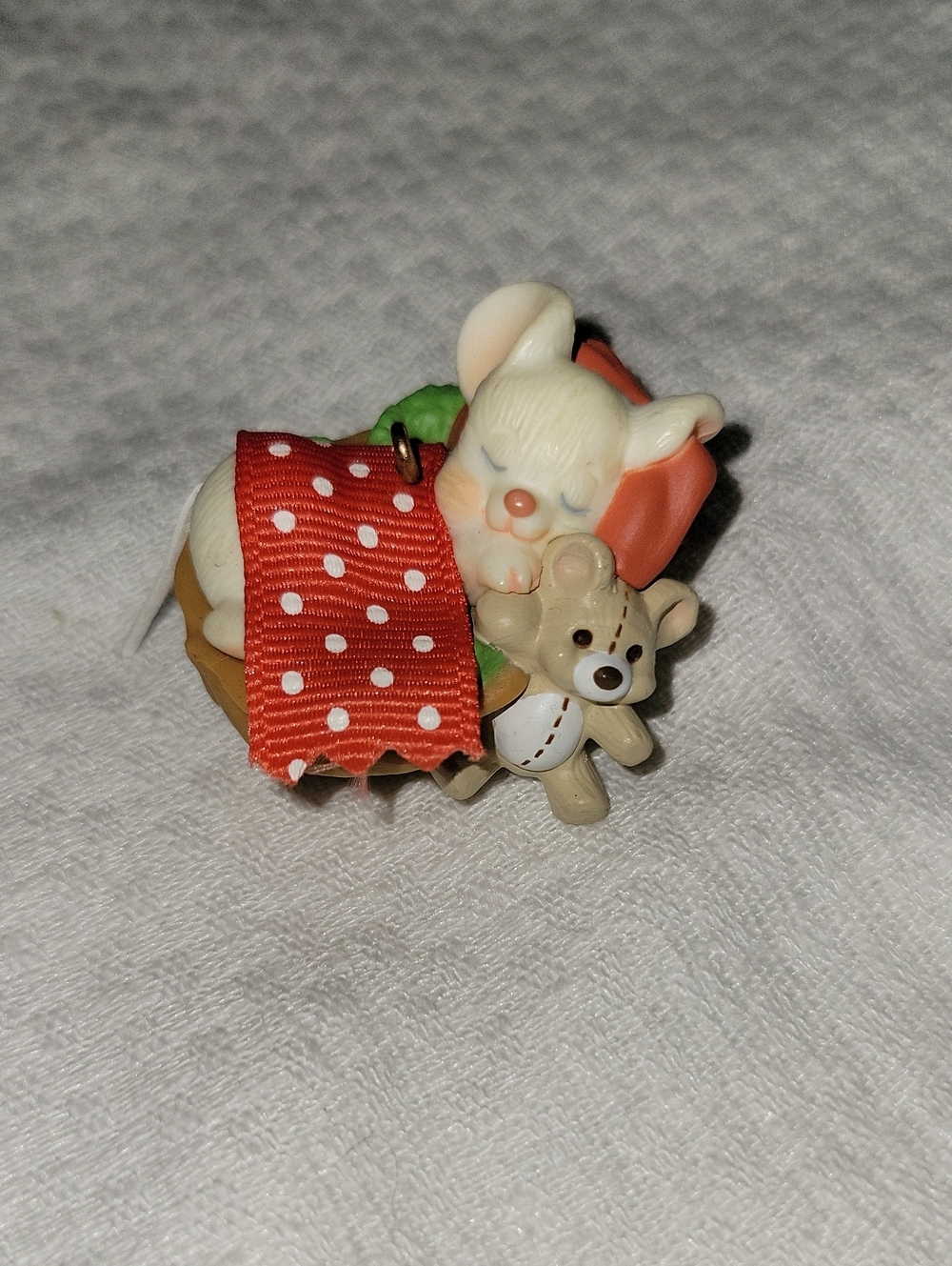 1984 Hallmark Keepsake Ornament Napping Mouse with Teddy Bear